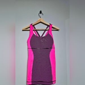 LULULEMON Womens Energy Tank Top Shelf Bra Padded Size 4-6 Striped Pink